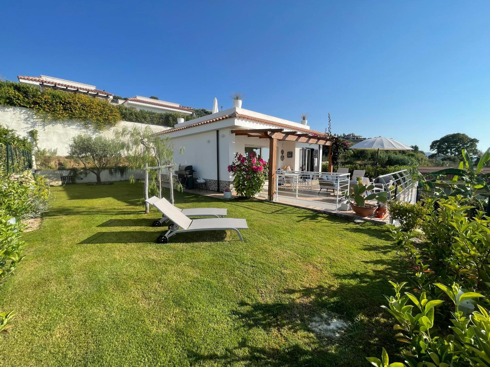Villa Sofia *Luxury Experience In Calabria ザンブローネ エクステリア 写真